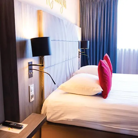 Hotel Der Valk Congres 4*