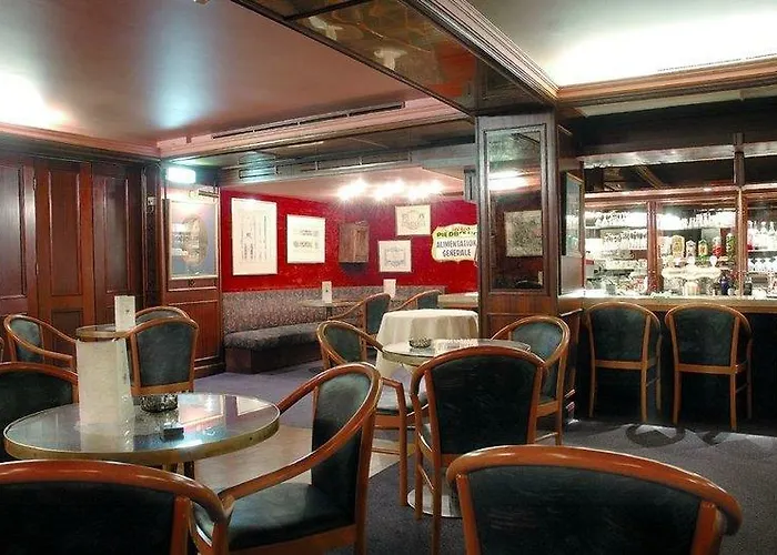 Szálloda Der Valk Congres 4*