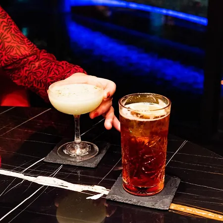列日国会凡德瓦克酒店 酒店 4*
