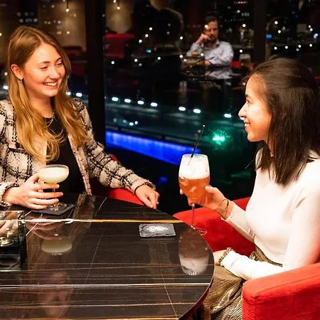列日国会凡德瓦克酒店 酒店 4*